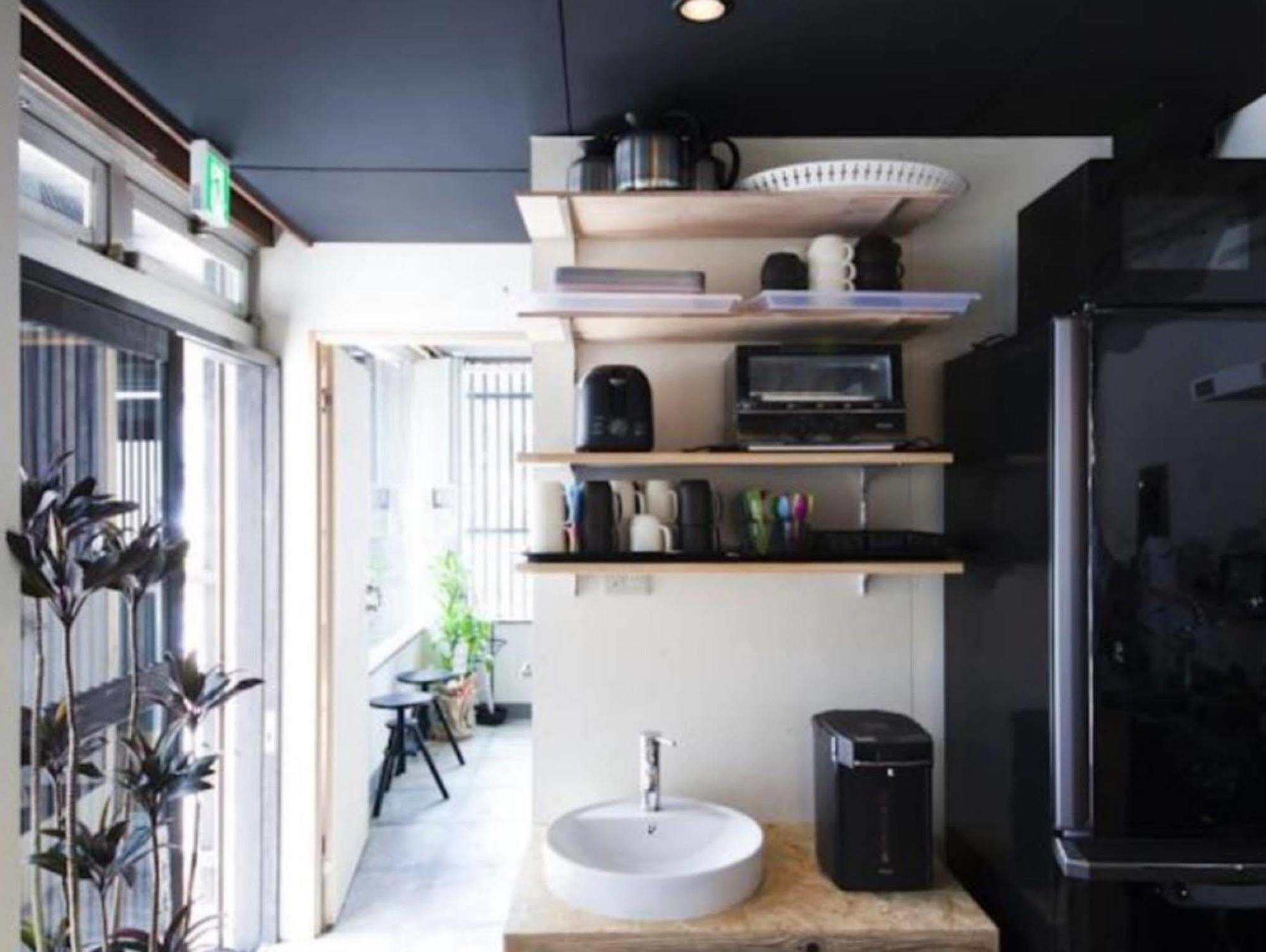 Hakata Gofukumachi Hostel Takataniya Фукуока Экстерьер фото