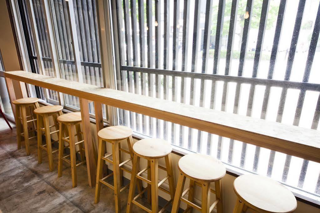 Hakata Gofukumachi Hostel Takataniya Фукуока Экстерьер фото